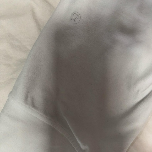 Lululemon Joggers Crop - Picture 3 of 3